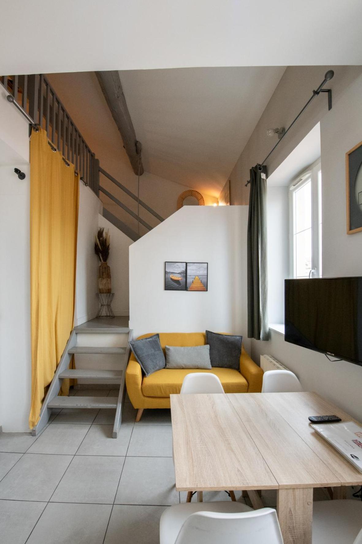 Loft Scandinave Cosy Et Hitech à Part-dieu Appartement